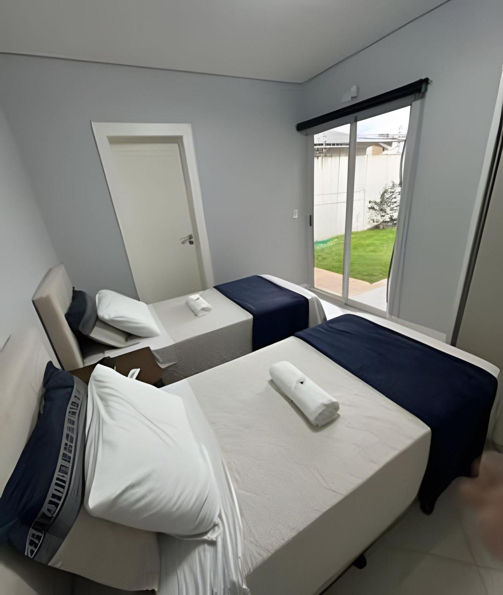 Sobrado Com 5 Suite 1 Quarto Piscina Churraqueira Ar Ate 20 Hospede Foz do Iguaçu Zewnętrze zdjęcie