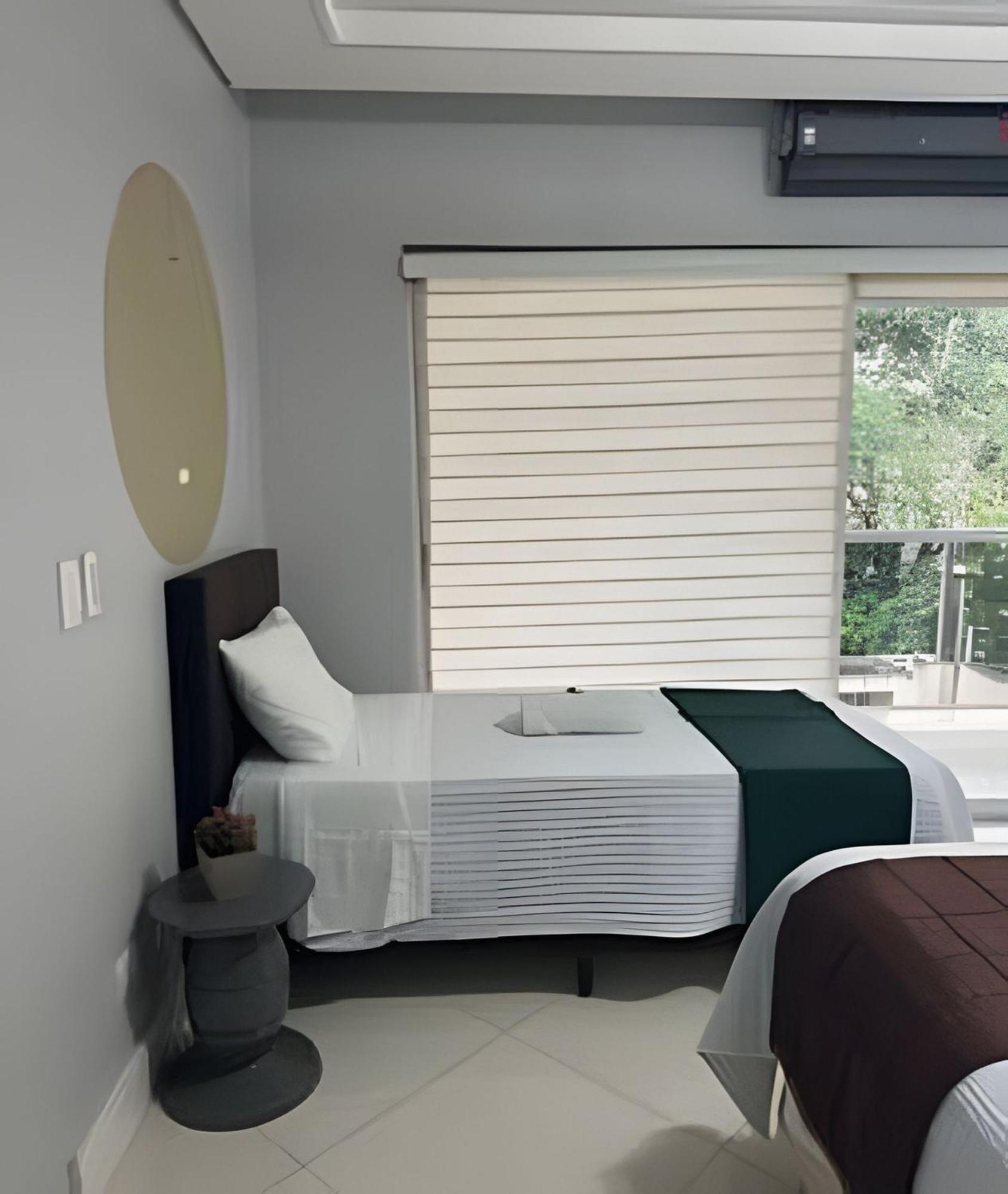 Sobrado Com 5 Suite 1 Quarto Piscina Churraqueira Ar Ate 20 Hospede Foz do Iguaçu Zewnętrze zdjęcie