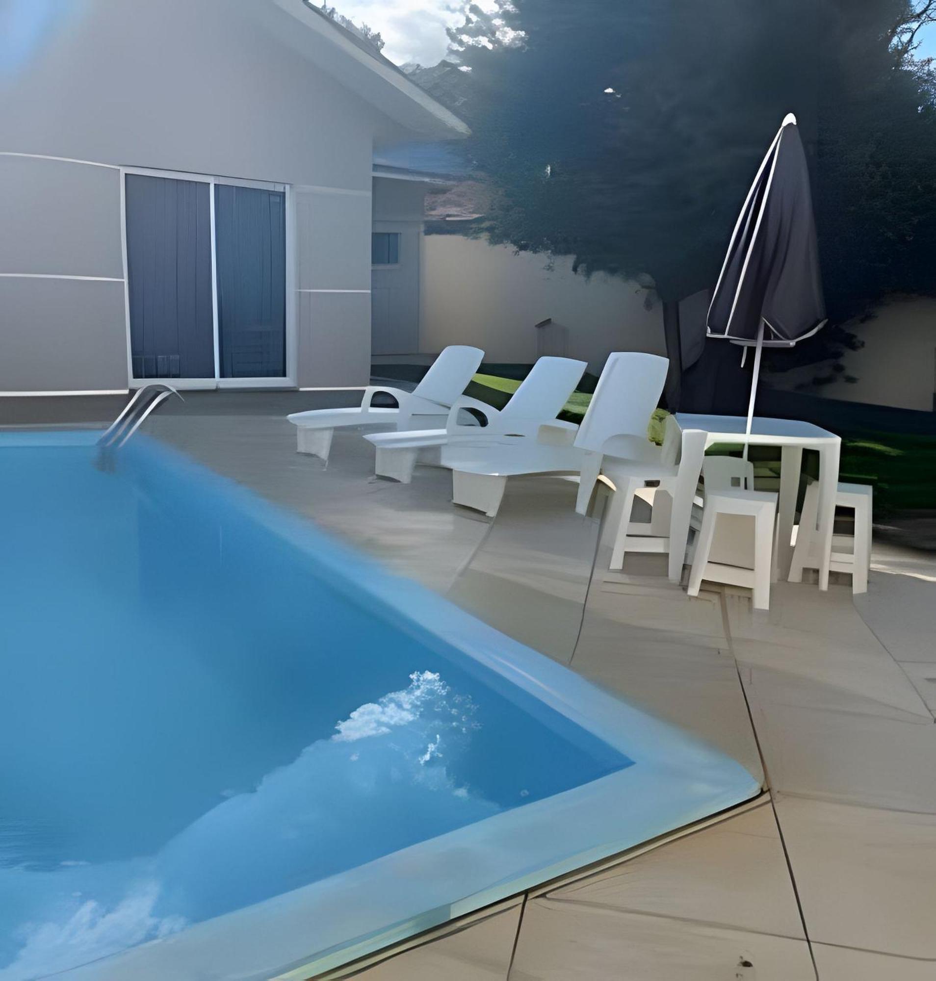 Sobrado Com 5 Suite 1 Quarto Piscina Churraqueira Ar Ate 20 Hospede Foz do Iguaçu Zewnętrze zdjęcie